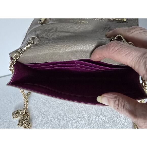 Henri Bendel Taupe Patent Leather Crossbody Bag Wallet On A Chain Clutch - Picture 15 of 16